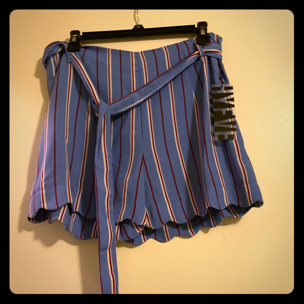 Blue striped shorts with tie
